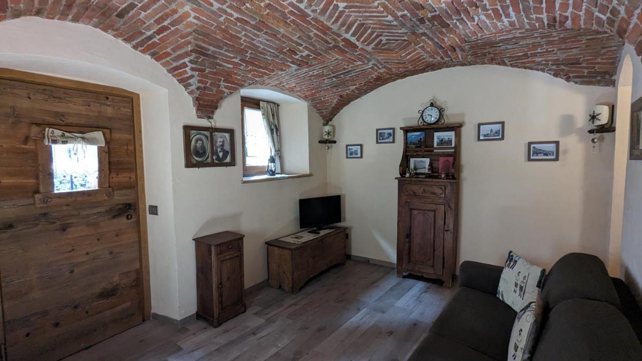 Maison Du Pont Romain Аоста Екстериор снимка