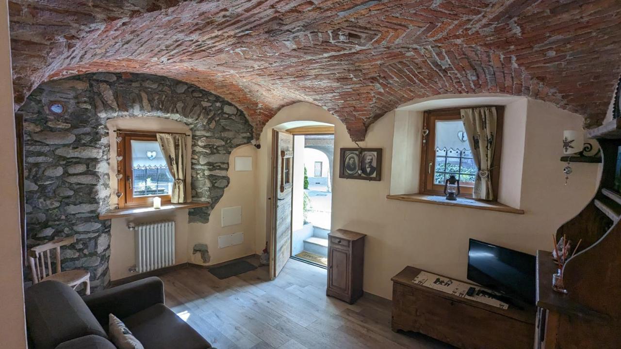 Maison Du Pont Romain Аоста Екстериор снимка