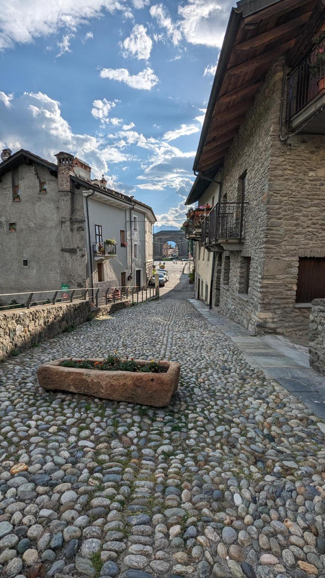 Maison Du Pont Romain Аоста Екстериор снимка